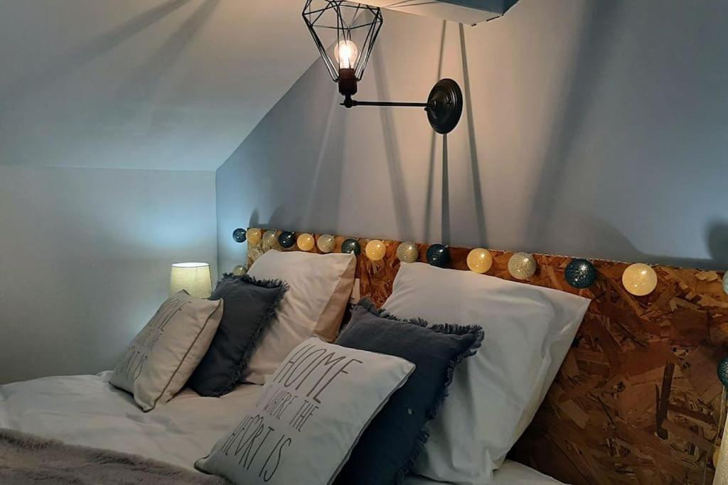 Toulouse Charmant T3 Ponts Jumeaux Avec Terrasse Apartment Ngoại thất bức ảnh